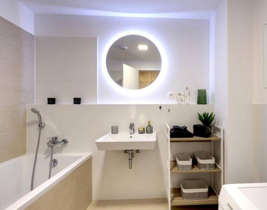 Klinger Apartment Bratislava Exterior foto